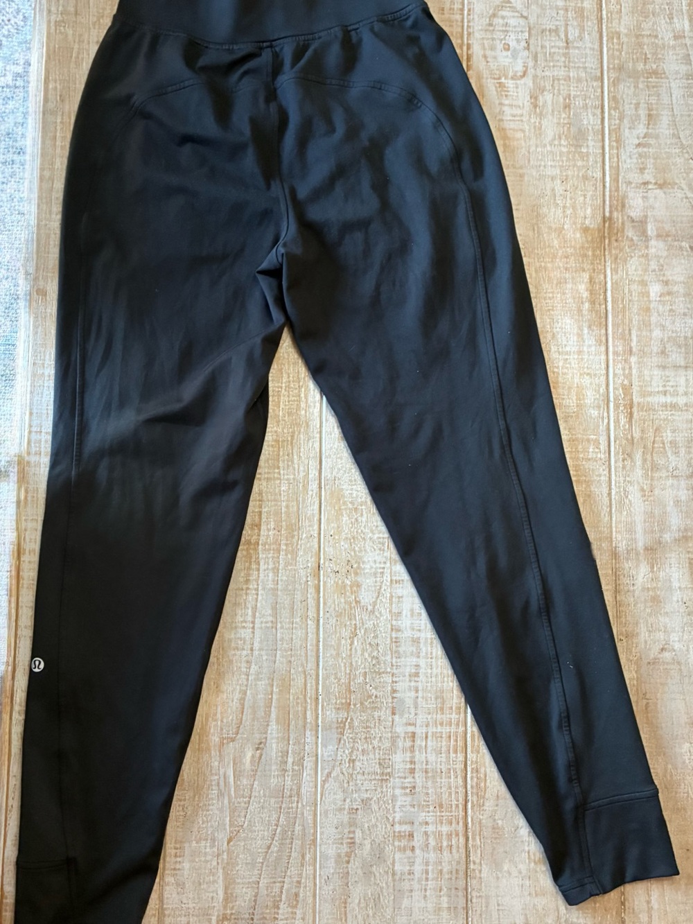 Lululemon Athletica black thermal high-rise joggers